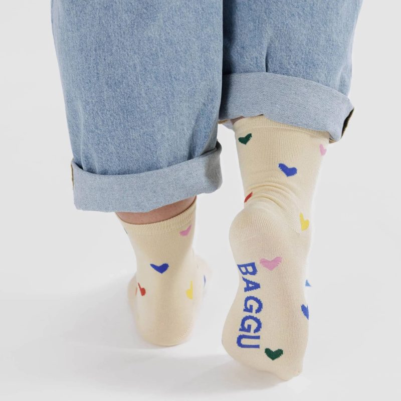 baggu hearts bamboo rayon unisex crew socks on model