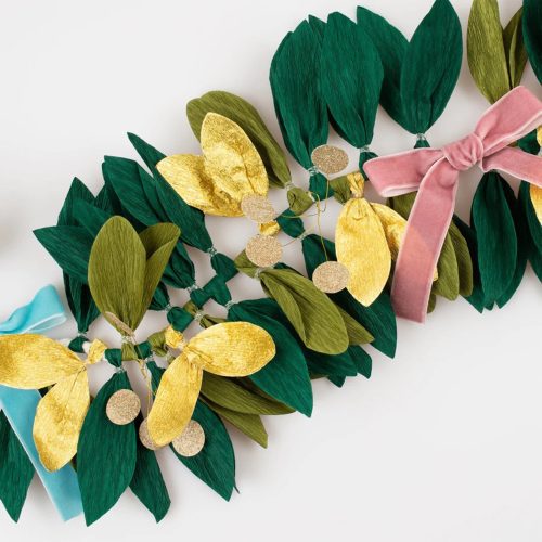 meri meri 02 paper festive foliage garland 156699