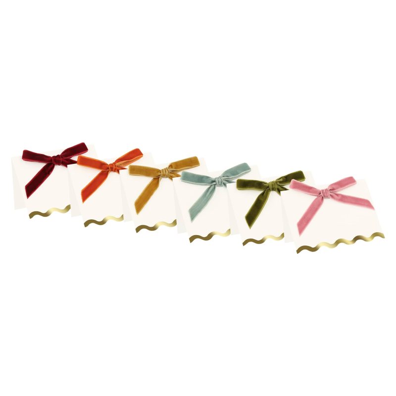 meri meri 279654 autumn velvet bow place cards in six colors